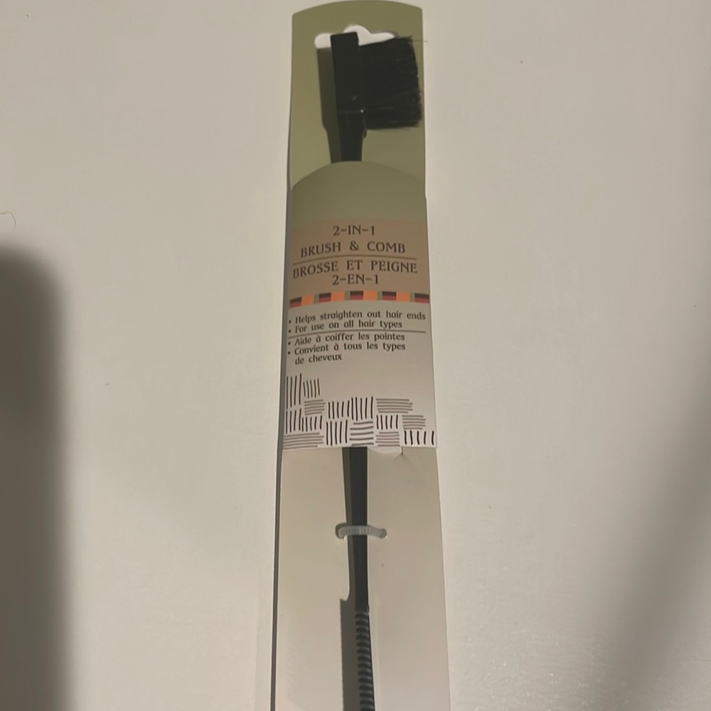 - Brush comb